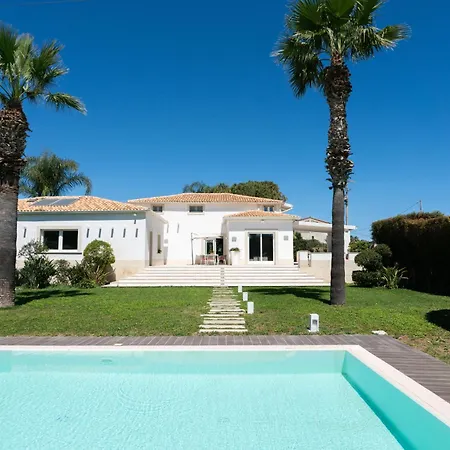 Villa Elena By Ortigia Apartments-2